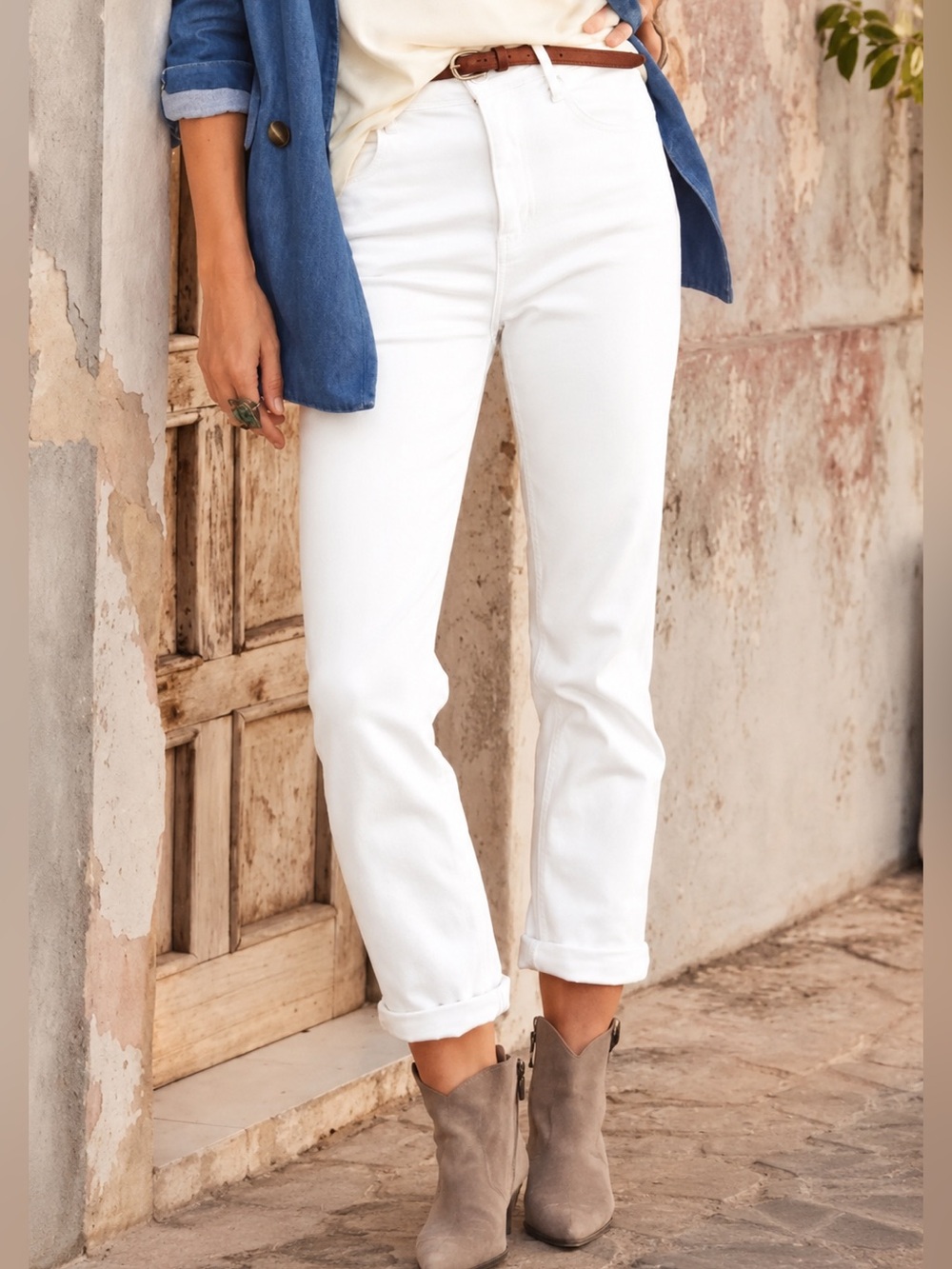 Driftwood Stella Slim White Jeans Size 26 High Rise Stretch Straight Leg Ankle